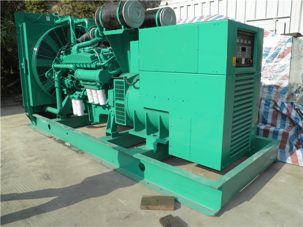 太平出租发电机 发电机组厂家：柴油发电机组的控制屏的作用是什么？