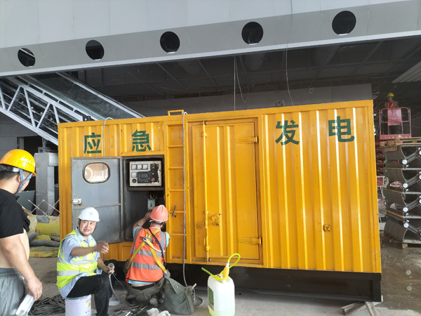太平怎样判断空气滤清器是否需要更换？