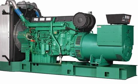 太平发电机除垢后需要用清水冲洗水冷式机油散热器几次？